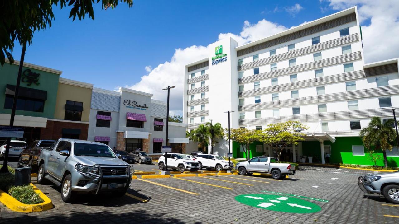 Holiday Inn Express Managua By Ihg Exterior foto