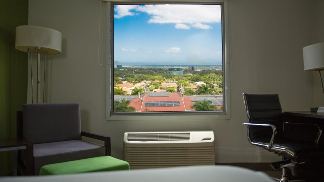 Holiday Inn Express Managua By Ihg Exterior foto